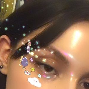 Meet your Posher, Mia